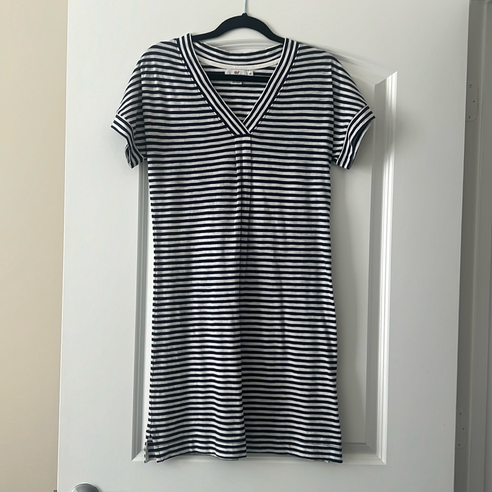 Vineyard Vines dress